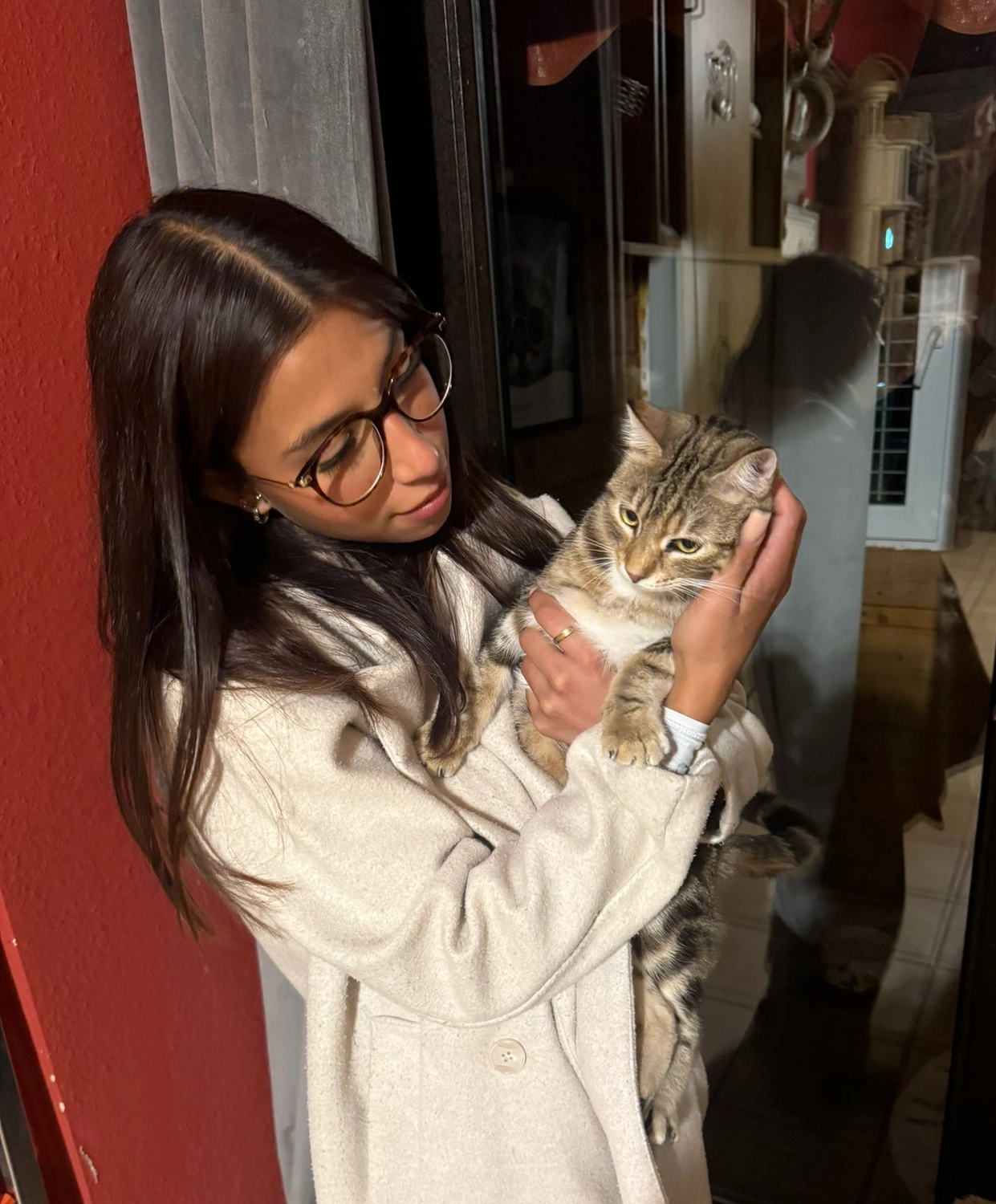 SOUL TO HELP ANIMALS e. V. - Tierschutzverein - Ilayda hält Katze